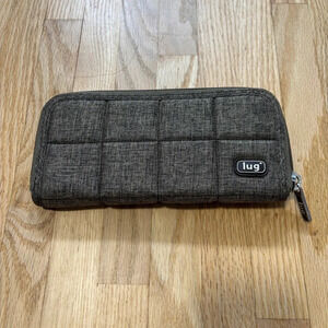 Lug | Quilted Handspring Travel Wallet Brown